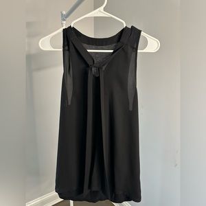 Black sleeveless blouse sz small